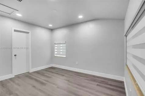 648 South Drive Miami Springs FL 33166