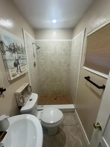 1275 NW 50th Street Miami FL 33142