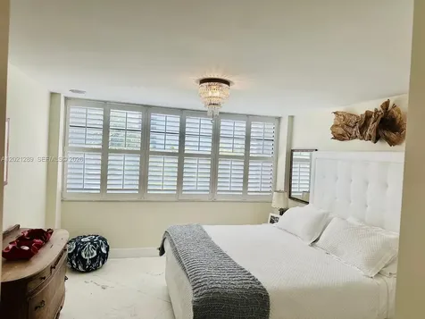 150 Ocean Lane Drive Key Biscayne FL 33149