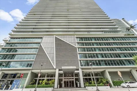 79 SW 12th Street Miami FL 33130