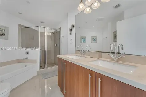 79 SW 12th Street Miami FL 33130