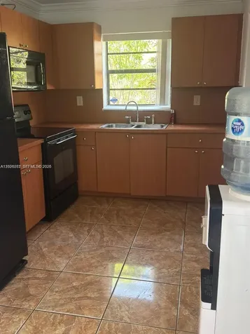 2801 NW 183rd Street Miami Gardens FL 33056
