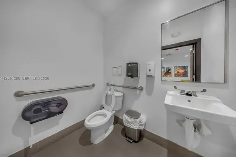 99 W 49th Street Hialeah FL 33012