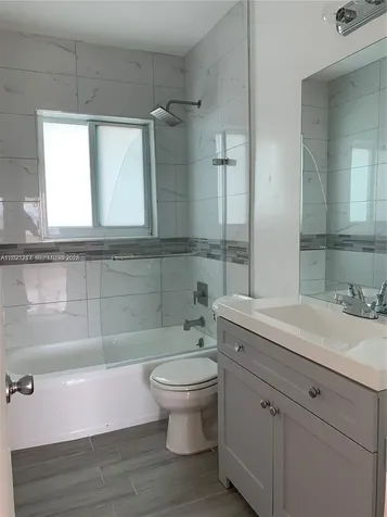 1840 S Treasure Drive North Bay Village FL 33141