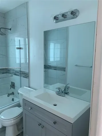 1840 S Treasure Drive North Bay Village FL 33141