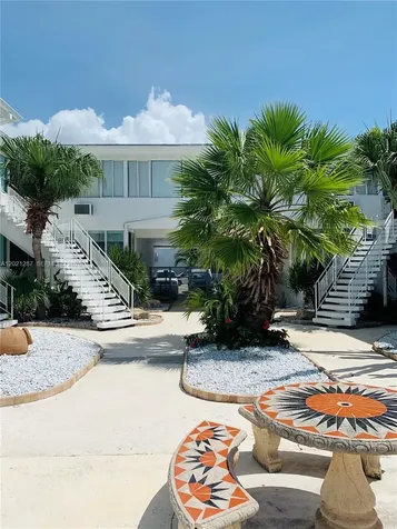1840 S Treasure Drive North Bay Village FL 33141