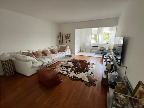 1840 S Treasure Drive North Bay Village FL 33141