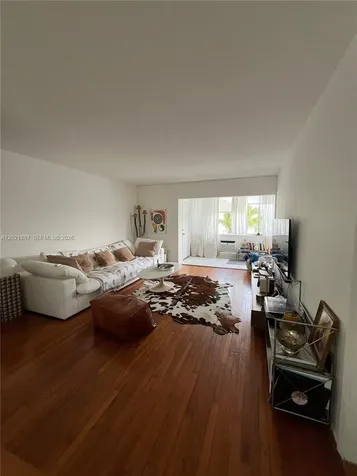 1840 S Treasure Drive North Bay Village FL 33141