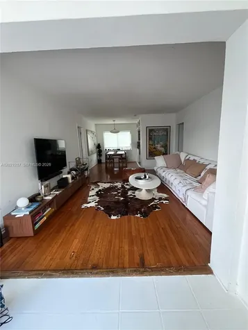 1840 S Treasure Drive North Bay Village FL 33141