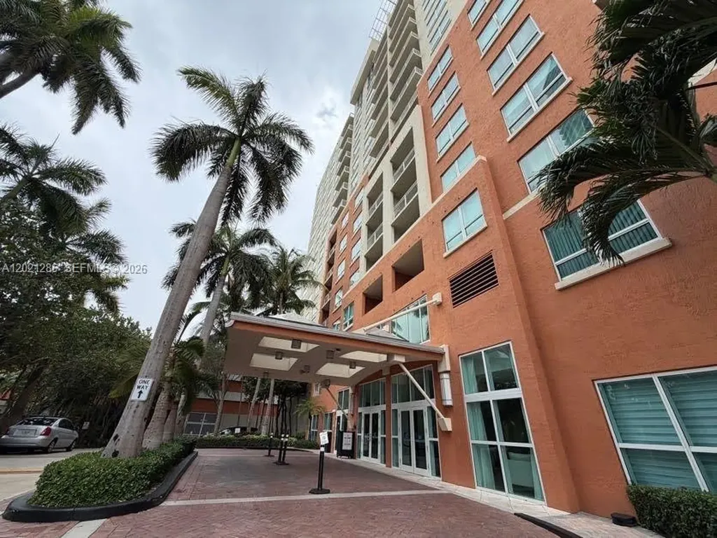2000 N Bayshore Drive Miami FL 33137
