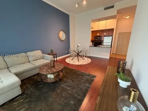 2000 N Bayshore Drive Miami FL 33137
