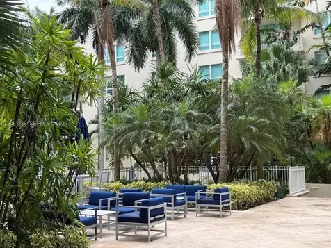 2000 N Bayshore Drive Miami FL 33137