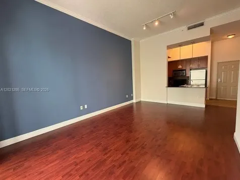 2000 N Bayshore Drive Miami FL 33137