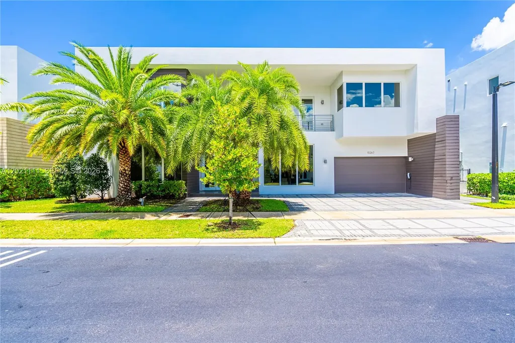 10267 NW 75th Terrace Doral FL 33178