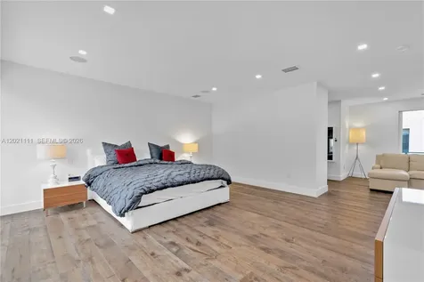10267 NW 75th Terrace Doral FL 33178