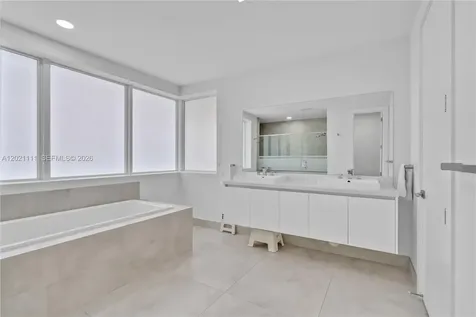 10267 NW 75th Terrace Doral FL 33178