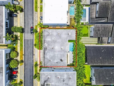 10267 NW 75th Terrace Doral FL 33178