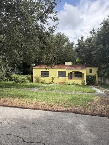 260 Hibiscus Drive Miami Springs FL 33166