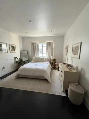 1551 Meridian Avenue Miami Beach FL 33139