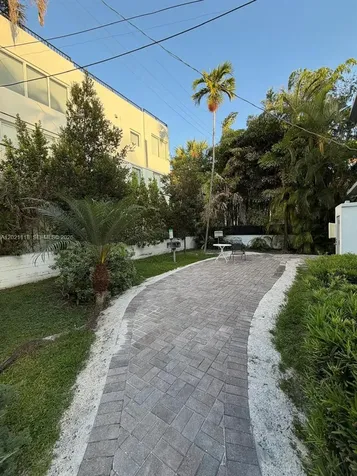 1551 Meridian Avenue Miami Beach FL 33139