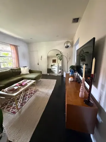 1551 Meridian Avenue Miami Beach FL 33139