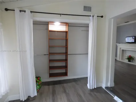 2148 NE 182nd Street North Miami Beach FL 33162