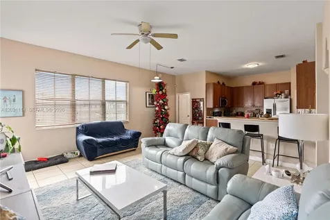 8968 NW 180th Terrace Hialeah FL 33018