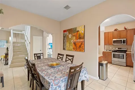 8968 NW 180th Terrace Hialeah FL 33018