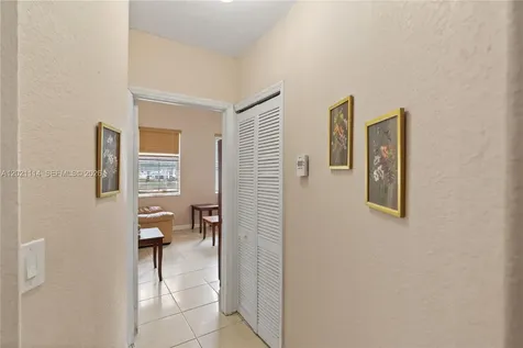 8968 NW 180th Terrace Hialeah FL 33018