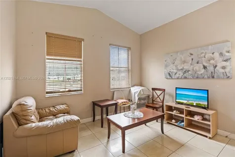 8968 NW 180th Terrace Hialeah FL 33018