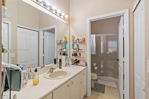 8968 NW 180th Terrace Hialeah FL 33018