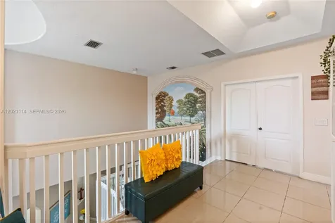 8968 NW 180th Terrace Hialeah FL 33018