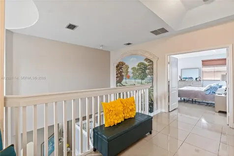 8968 NW 180th Terrace Hialeah FL 33018