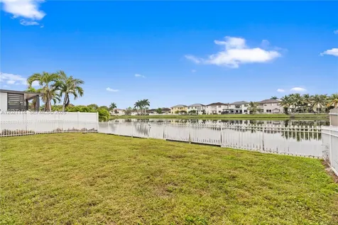 8968 NW 180th Terrace Hialeah FL 33018