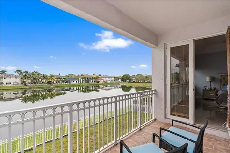8968 NW 180th Terrace Hialeah FL 33018