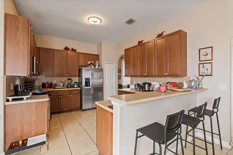 8968 NW 180th Terrace Hialeah FL 33018