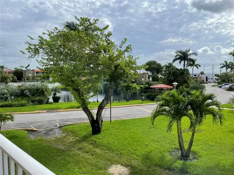4920 NW 79th Avenue Doral FL 33166