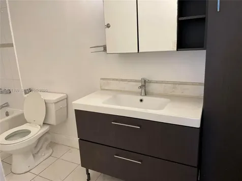 4920 NW 79th Avenue Doral FL 33166