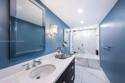 10180 W Bay Harbor Drive Bay Harbor Islands FL 33154