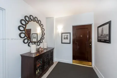 10180 W Bay Harbor Drive Bay Harbor Islands FL 33154