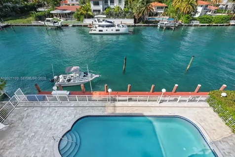 10180 W Bay Harbor Drive Bay Harbor Islands FL 33154