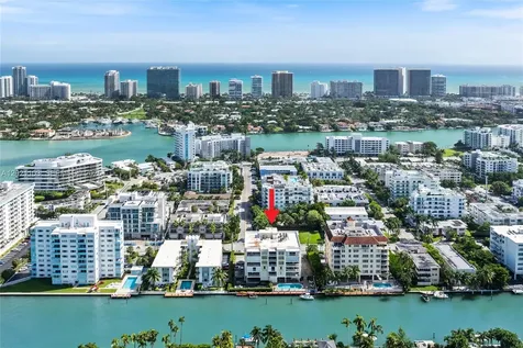 10180 W Bay Harbor Drive Bay Harbor Islands FL 33154