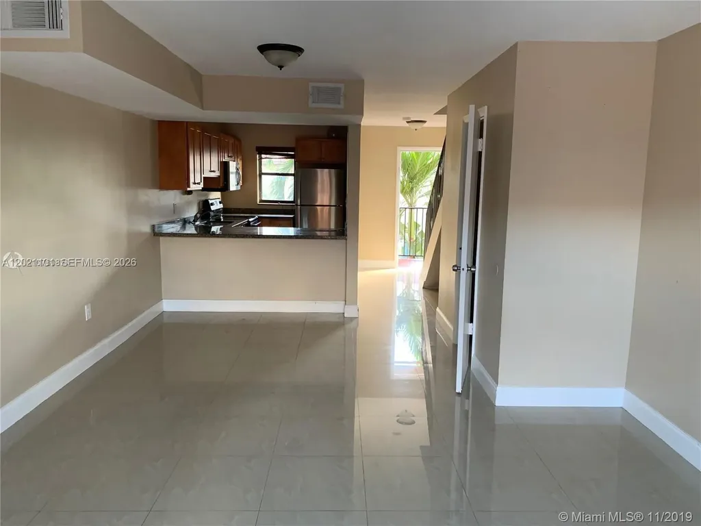 2313 W 60th Street Hialeah FL 33016