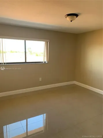 2313 W 60th Street Hialeah FL 33016