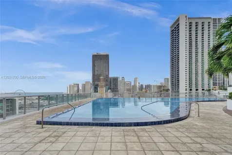 888 Biscayne Boulevard Miami FL 33132
