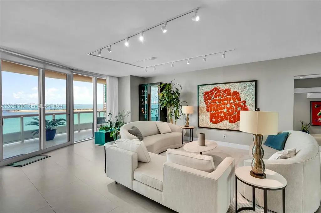 1643 Brickell Avenue Miami FL 33129