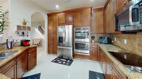 8610 NW 101st Place Doral FL 33178