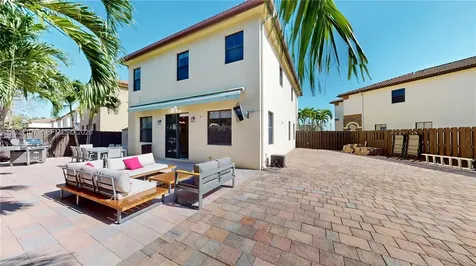 8610 NW 101st Place Doral FL 33178