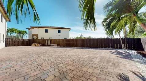 8610 NW 101st Place Doral FL 33178