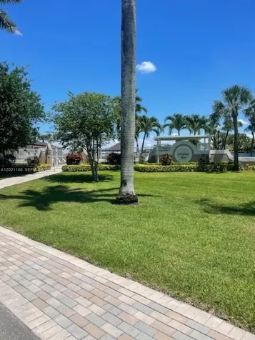 Hialeah FL 33015